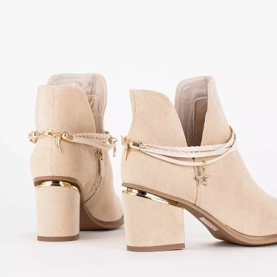 Бежевые женские ботильоны на каблуке Sheea