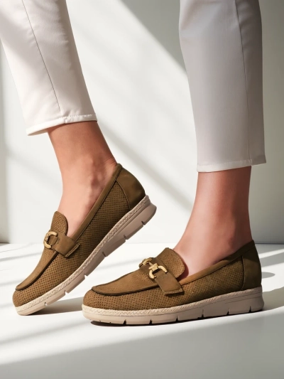 Роялфэшн женские балетки с декоративным акцентом на носке