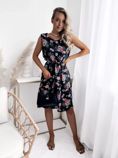 Черное женское мини-платье с цветочным узором - Одежда
