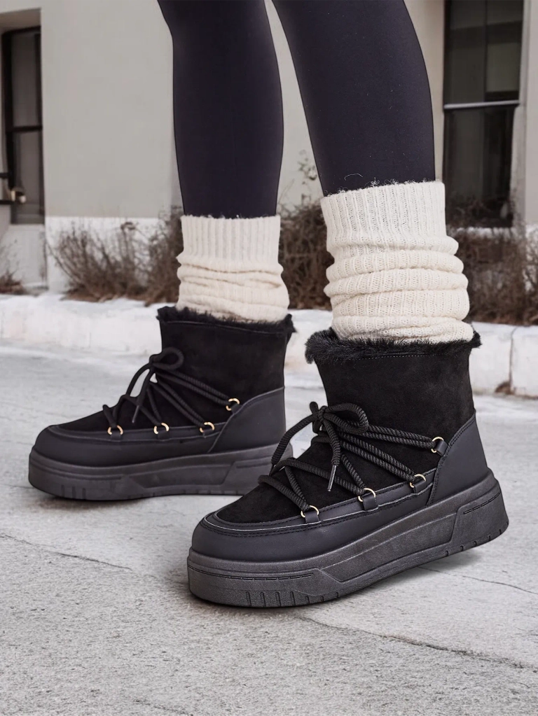 Женские сапоги с шнуровкой Royalfashion Moniuc