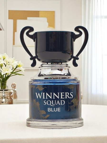 Įkvėptas vyrams skirtas kvapusis vanduo Winners Squad Blue
