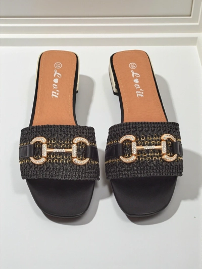 Royalfashion Женские плетеные шлепанцы с украшением Aeterna