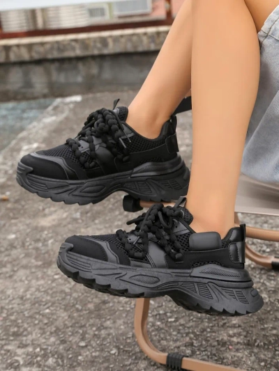 Royalfashion Moteriški sportiniai sneakersai storesniu padu Loness