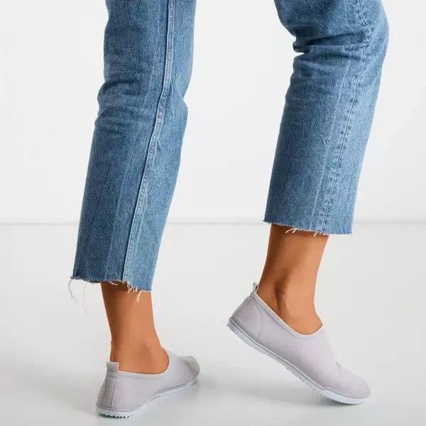 Szare tenisówki slip-on damskie Maywood - Obuwie