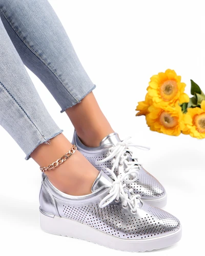 Royalfashion Moteriškos perforuotos bateliai Gofielle