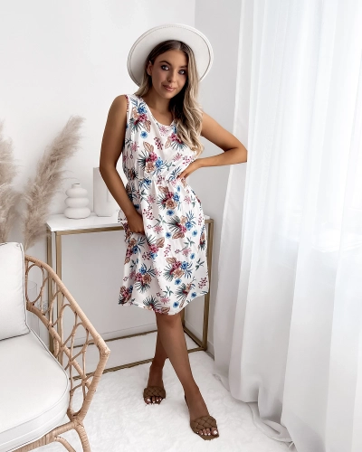 Белое женское мини-платье с цветочным узором - Одежда