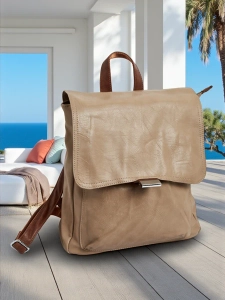 светло-коричневый