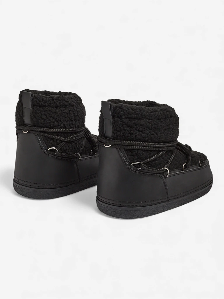 Moteriški sniego batai su kailiuku Uvella