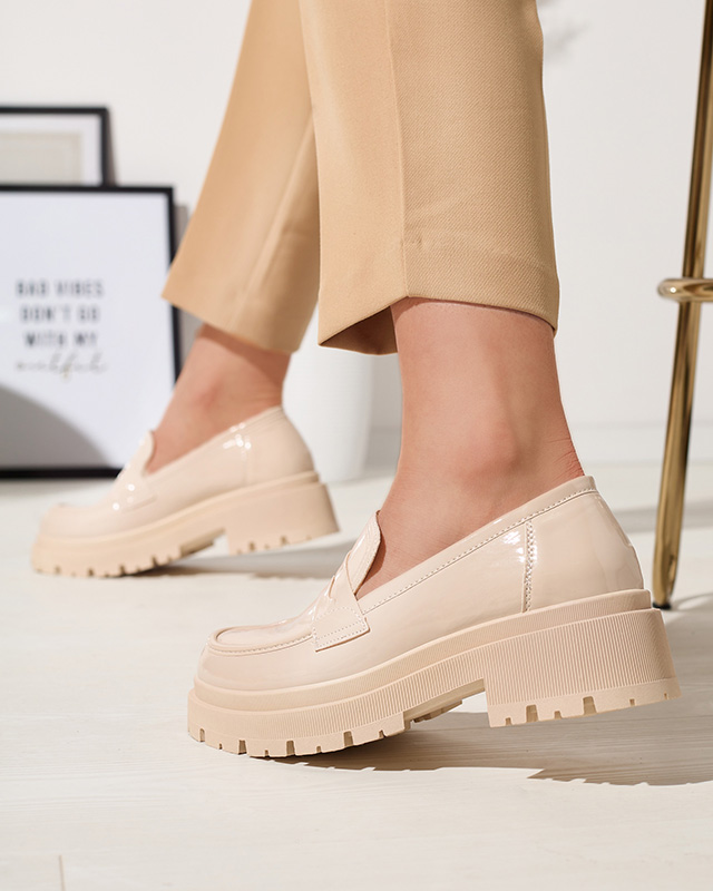 Бежевые лакированные мокасины для женщин Noppel Footwear