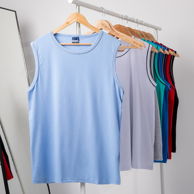 Šviesiai mėlyni vyriški marškiniai be rankovių - drabužiai