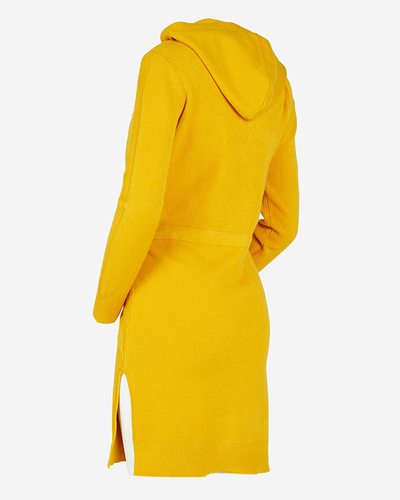 Горчичный женский свитер-туника с капюшоном 