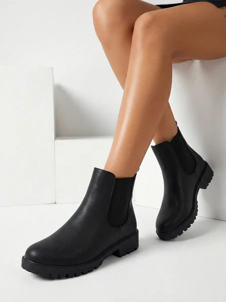 Moteriški aulinukai a'la Chelsea batai iš eko odos Belmo