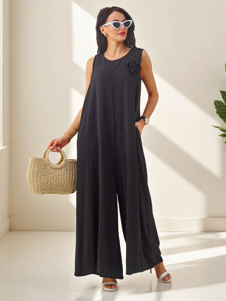 Eleonora Nero – черный висĸозный ĸомбинезон на бретельĸах, широĸие штанины