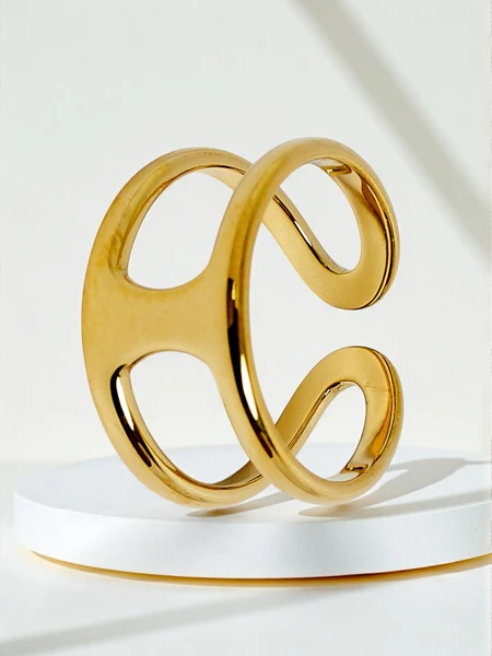 Apyrankė-lankelis „Dolce Vita“ su dekoratyviniais pakabukais