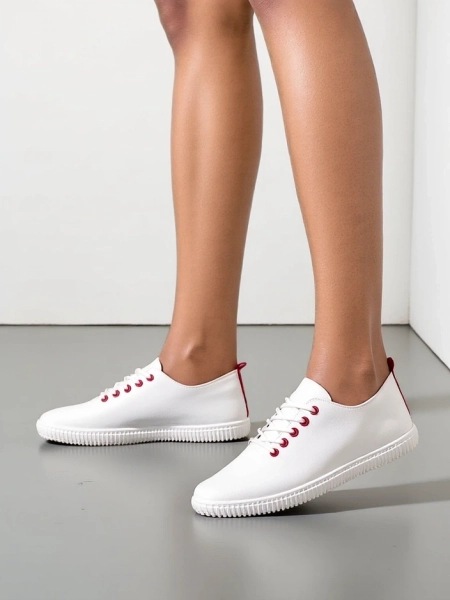 Royalfashion Moteriški ažūriniai sportbačiai Tareb