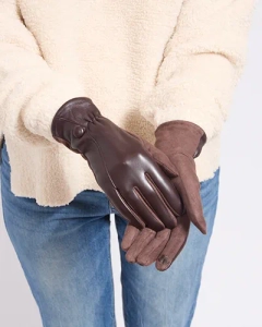 Темно-коричневый