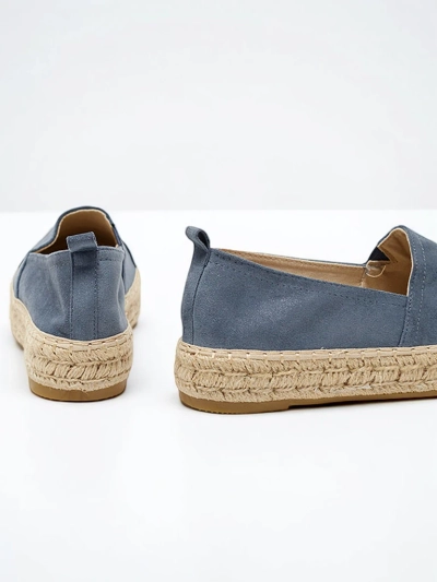 Moteriškos tamsiai mėlynos espadrilės su „Tinika“ puošmena - Avalynė