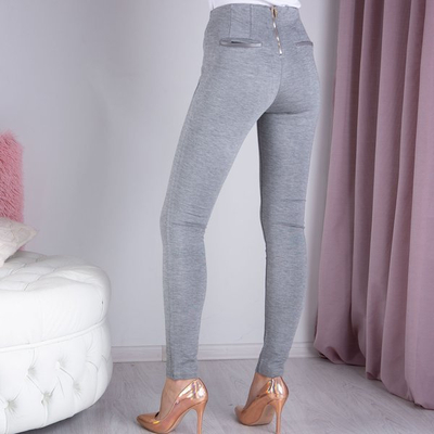 Jasnoszare spodnie z wysokim stanem - Spodnie