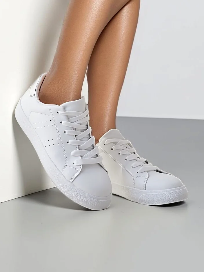 Royalfashion Женские спортивные кроссовки Neusu