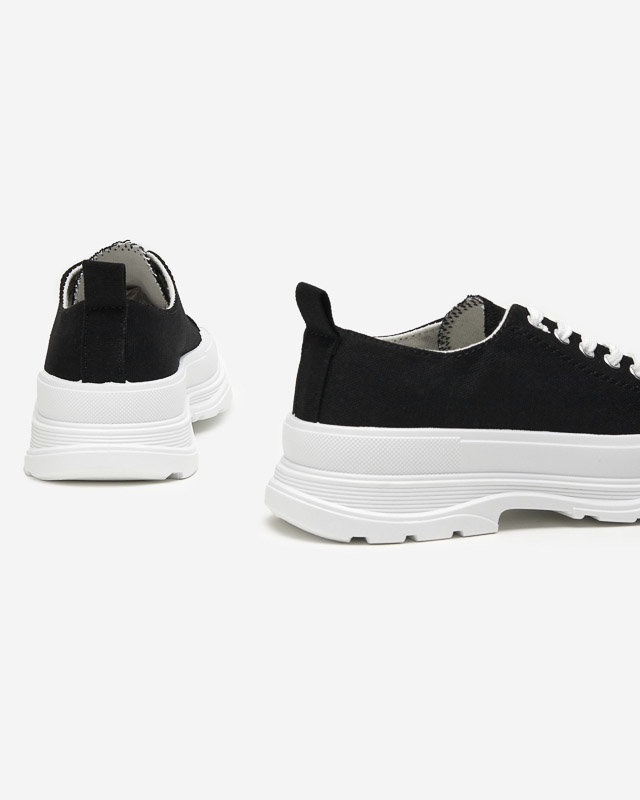 Juodi moteriški sportiniai sportbačiai Cresoma - Avalynė