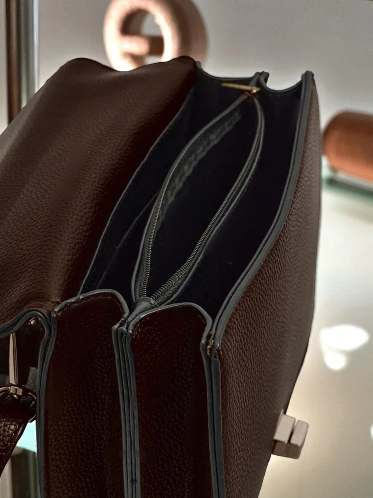 Maža moteriška rankinė iš eko odos Karelia