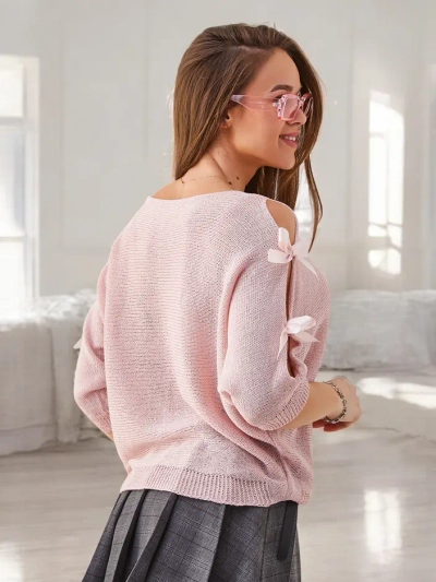 Royalfashion moteriska akrilo megztinis su dekoratyviosiomis rankovėmis su kaspinais