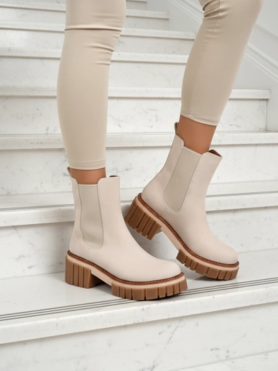 Aulinukai su stulpeliais iš eko nubuko Amber Walk