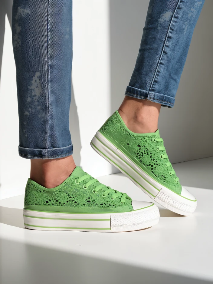 Royalfashion Женские перфорированные кроссовки Nizzet