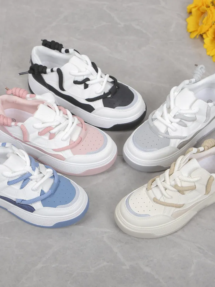 Royalfashion Спортивные кроссовки для женщин Moodnes