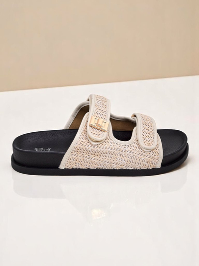 Royalfashion Женские тапочки с плетением Delibeli