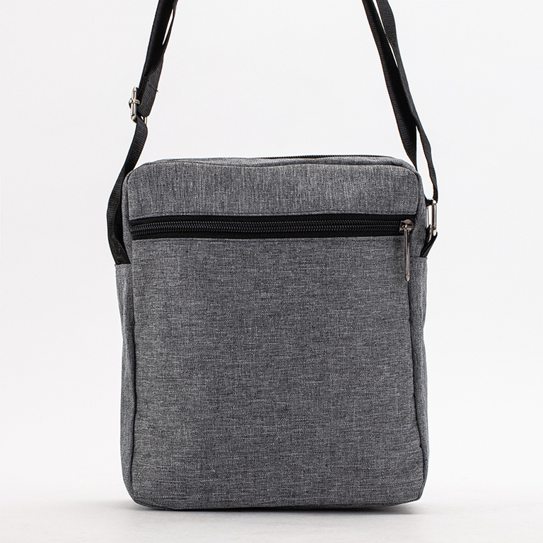 Pilka rankinė ant pečių - Priedai