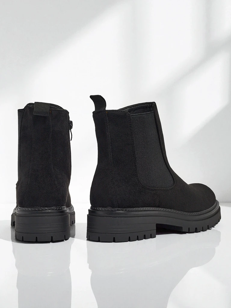 Moteriški aulinukai a'la Chelsea tipo batai iš eko-zomšos Zarelle