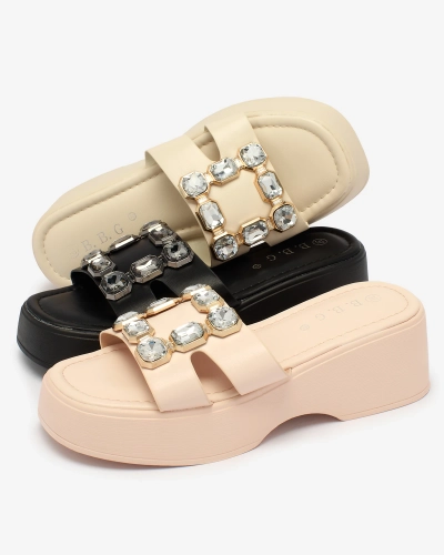 Royalfashion Черные женские украшенные шлепанцы на сплошной подошве Norixi