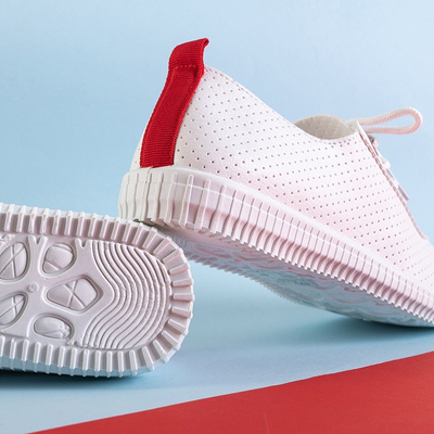 Белые женские ажурные кроссовки с красными вставками Jasenik