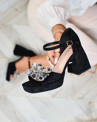 Juodi moteriški sandalai su kristalais Celidi - Avalynė