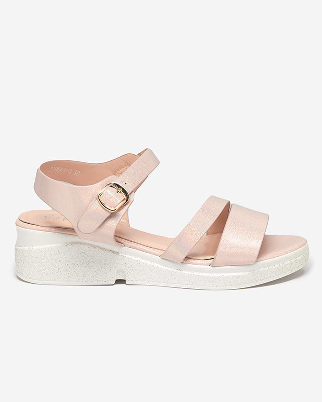 Rožinės moteriškos basutės su holografiniu angezi efektu – avalynė