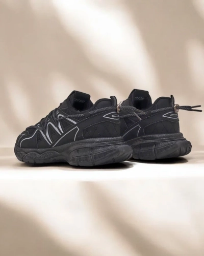 Royalfashion Женские кроссовки Baretes