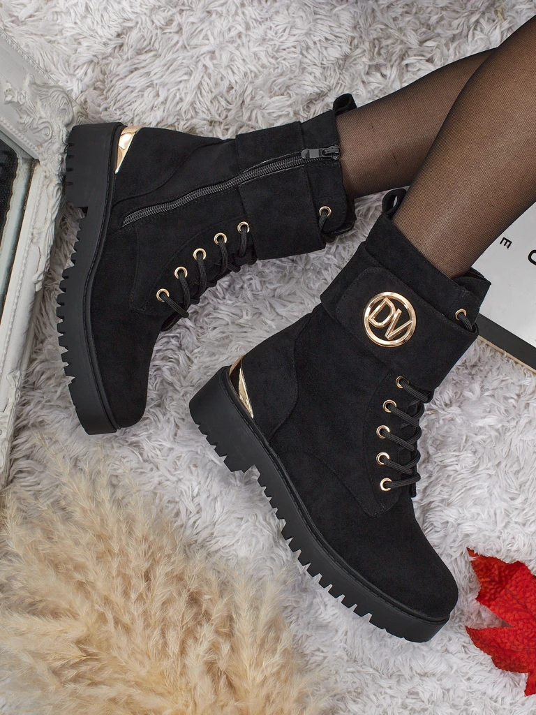 Moteriški aulinukai-batai su dekoracijomis Lorice