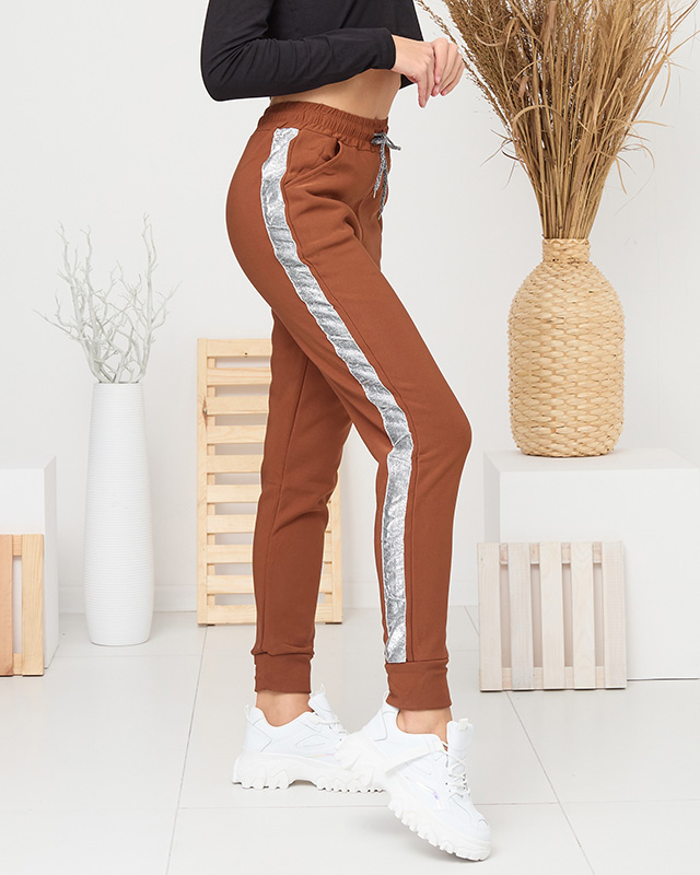 Верблюжьи утепленные женские толстовки с серебряными полосками - Одежда