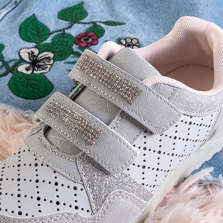 Sidabriniai vaikiški ažūriniai sportiniai bateliai su Abrian kubinėmis cirkonio spalvomis - Avalynė