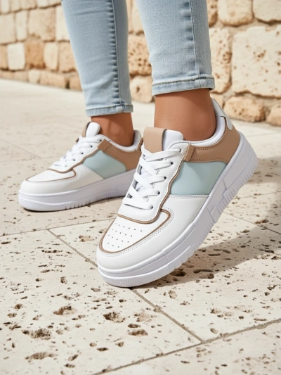 Женские кроссовки Aristea Azzurro из экокожи на плоской подошве 4 см