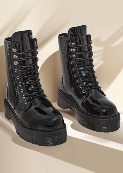 Karališki drabužiai Moterims. Batai-bateliai Fezolio