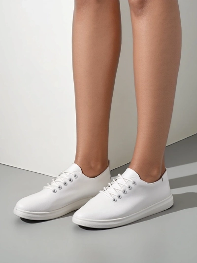 Royalfashion Moteriški ažūriniai sportbačiai Tareb