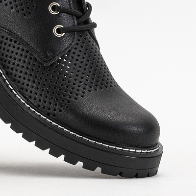 Черные женские сапоги Hazasi