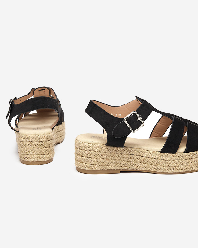 Черные женские босоножки из экозамши на платформе Keniso