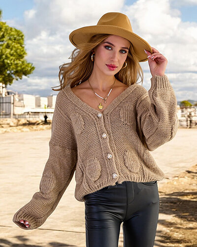 "Royalfashion" Moteriškas megztinis su sagomis