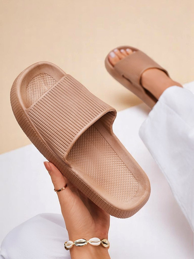 Royalfashion moteriškos guminės šlepetės Bree