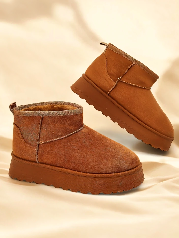 Royalfashion trumpas bateliai, primenantys moteriškus sniego batus Fortesse