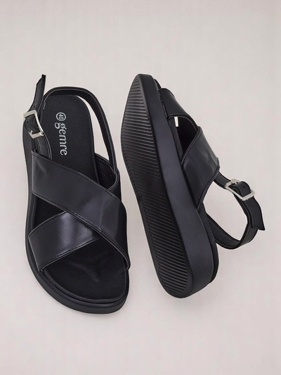 Royalfashion Women's Riva Star sandals on a thicker sole