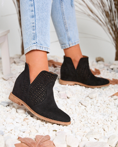 Черные женские ботинки на скрытой танкетке Besis